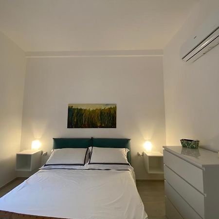 Riviera Apartments Пескара Екстер'єр фото