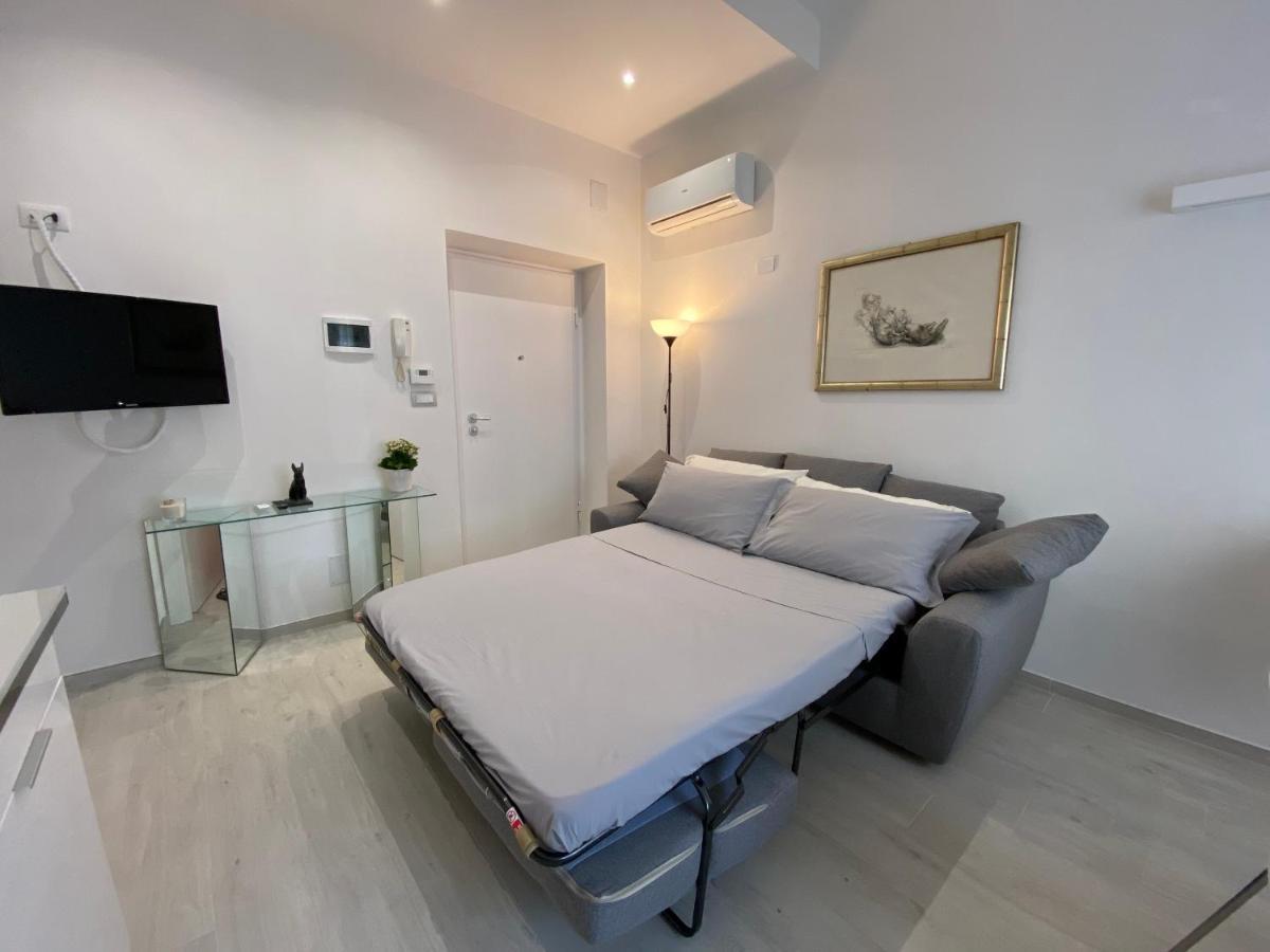 Riviera Apartments Пескара Екстер'єр фото