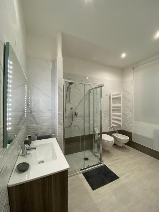 Riviera Apartments Пескара Екстер'єр фото